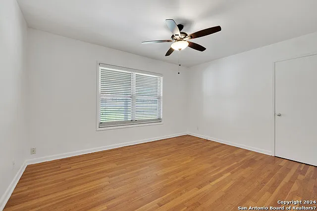 103 Oakhurst Pl — Photo 10