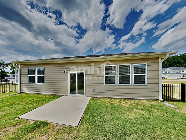 155 Gregory Dr — Photo 21