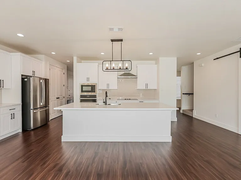 8589 Mulligan Pass — Photo 5