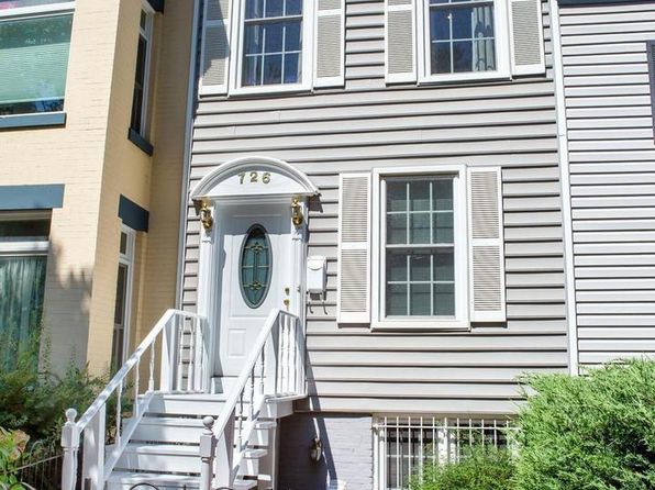 726 6th St NE Unit 1