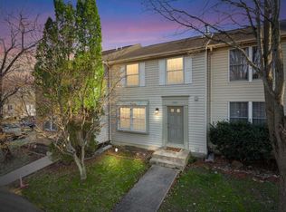 13971 Middle Creek Pl, Centreville, VA 20121