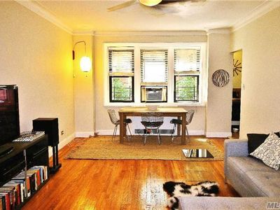 3424 82nd St APT 1G, Flushing, NY, 11372