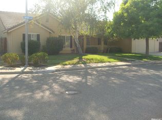 1905 Foxtail Ct, Turlock, CA 95382