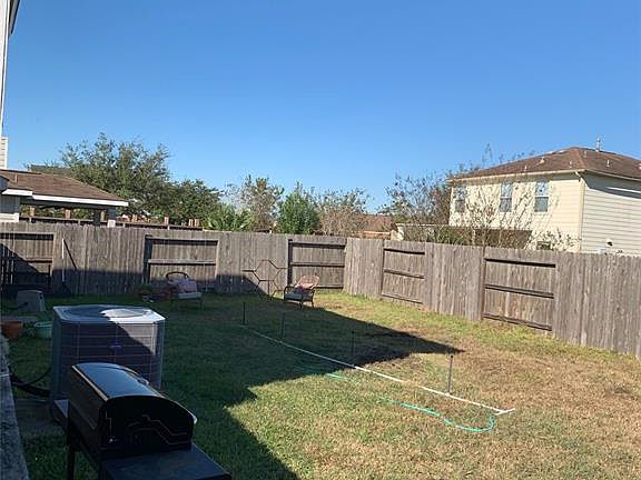 4th image of 20510 Moonrise River Ln