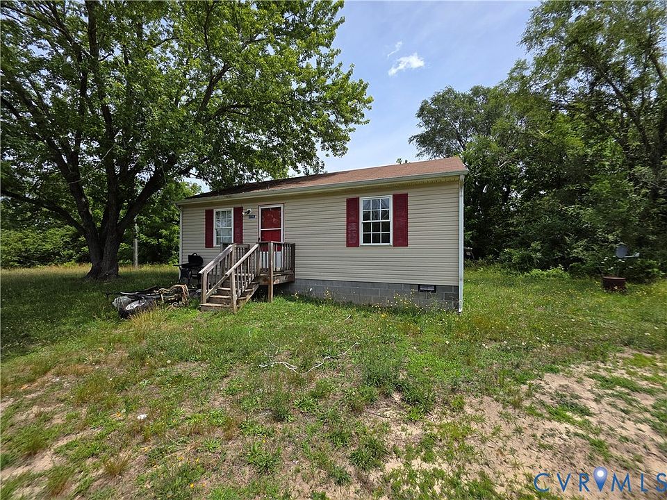 1st image of 646 Valley Dr
