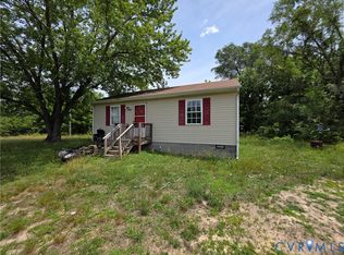 646 Valley Dr, Callao, VA 22435