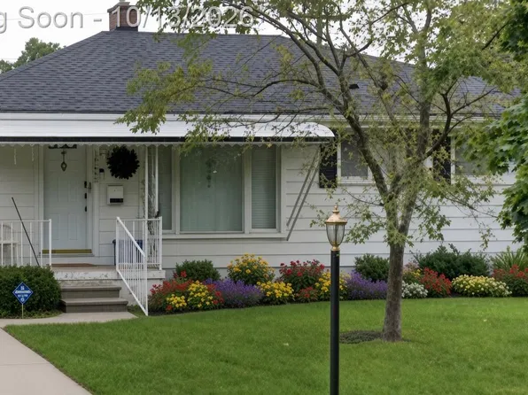 28062 Sheridan St, Garden City, MI 48135