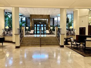 3525 Sage Rd APT 704, Houston, TX 77056