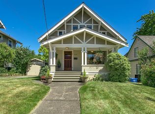 4226 Sunnyside Ave N, Seattle, WA 98103