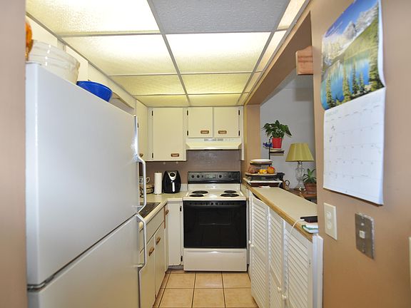 3rd image of 633 S Palmetto Ave APT 306