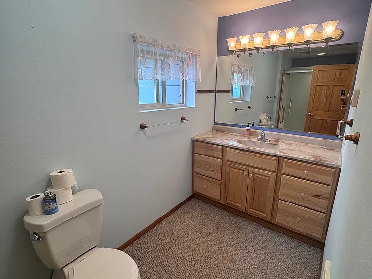4430 Leasure Dr — Photo 6