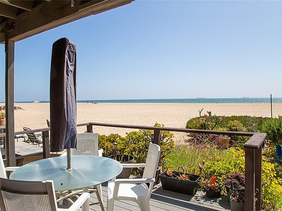 3rd image of 40A Surfside Ave