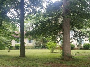 15534 Walnut Cove Dr, Mint Hill, NC 28227