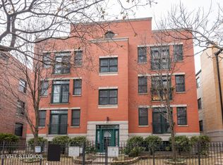 917 W Lakeside Ave #3E, Chicago, IL 60640