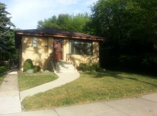 7443 Karlov Ave, Skokie, IL 60076