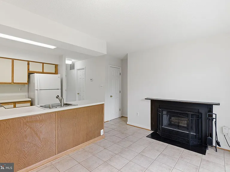 18315 Leman Lake Dr #705 — Photo 13