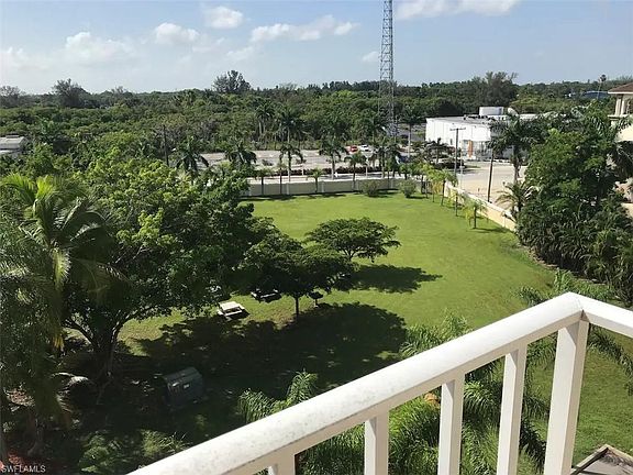 2nd image of 2875 Palm Beach Blvd #507