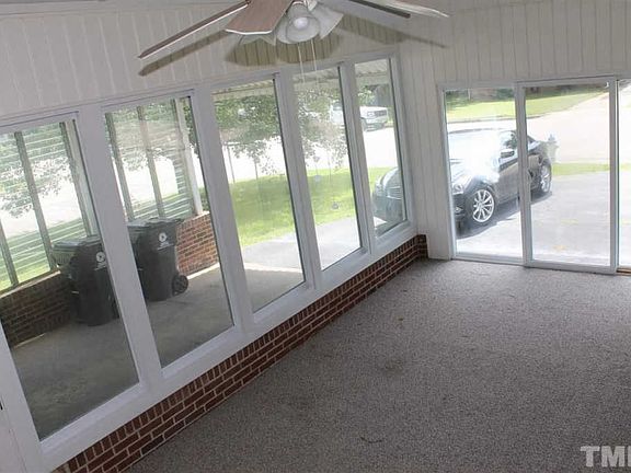 2nd image of 103 E Dale Dr
