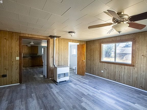 3rd image of 469 S Bellwood Ave