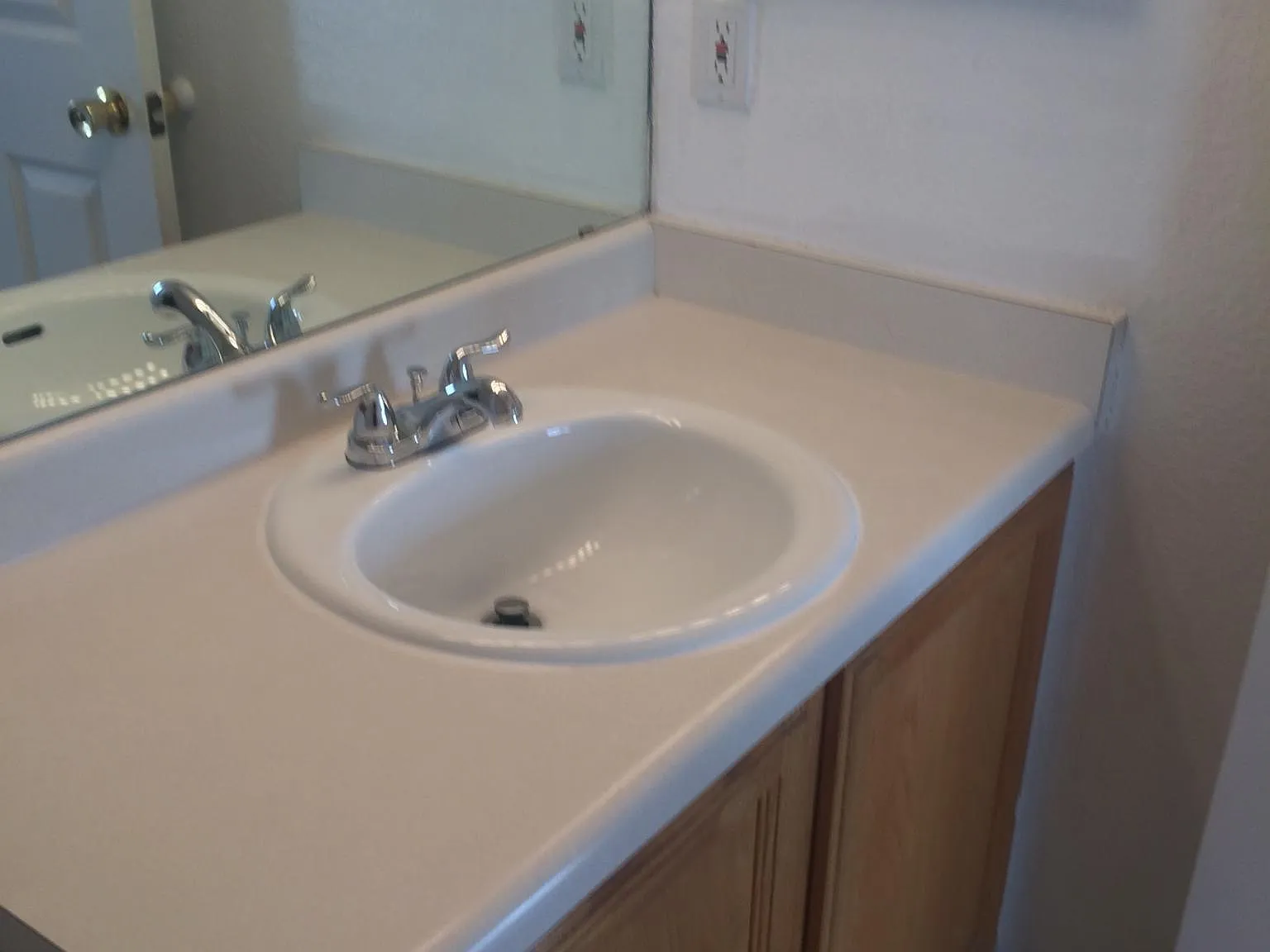 2 bed, 1100 sqft, $2,000 — Photo 3