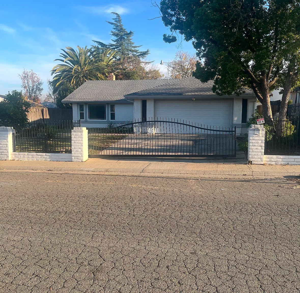 3 bed, 1444 sqft, $2,800 — Photo 1