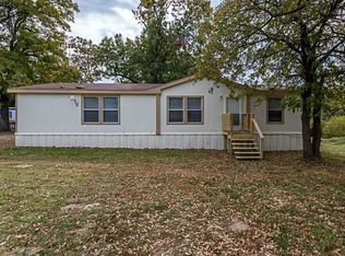 17 Whispering Oaks Dr, McLoud, OK 74851