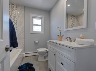 195-9 N Beverwyck Rd, Lake Hiawatha, NJ 07034