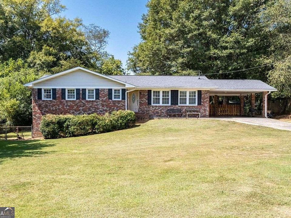 1st image of 3411 Sanford Dr