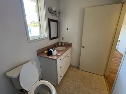 Studio, 400 sqft, $1,500 — Photo 4
