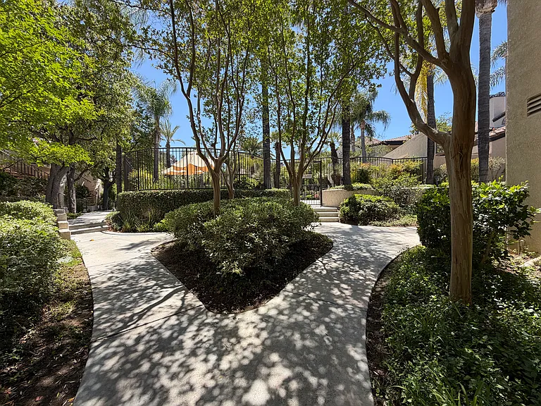 24111 Del Monte Dr #3 — Photo 29