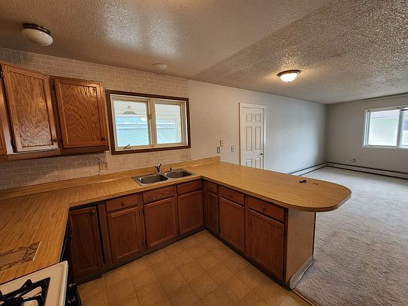5th image of 11429 Heritage Ct APT 9