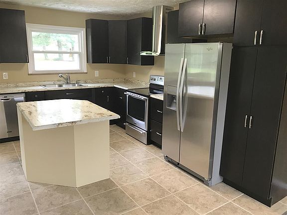 5th image of 4817 Barton Springs Dr