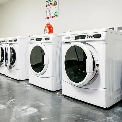 Rented by Nooklyn NYC LLC | media 127