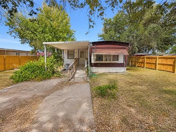 425 Oakwood Dr, Alamo, TX 78516