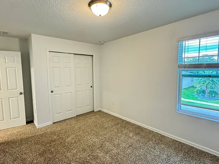 2401 White Tail St — Photo 37
