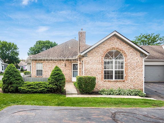 2nd image of 1241 Villa Oaks Ct