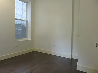 Rented by Rennit Inc.