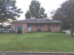 1424 W Bensalem Ave, Bensalem, PA