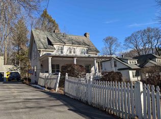 321 River Rd, Manchester, NH 03104