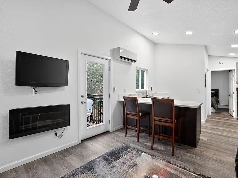 3550 Nancy Dr — Photo 5