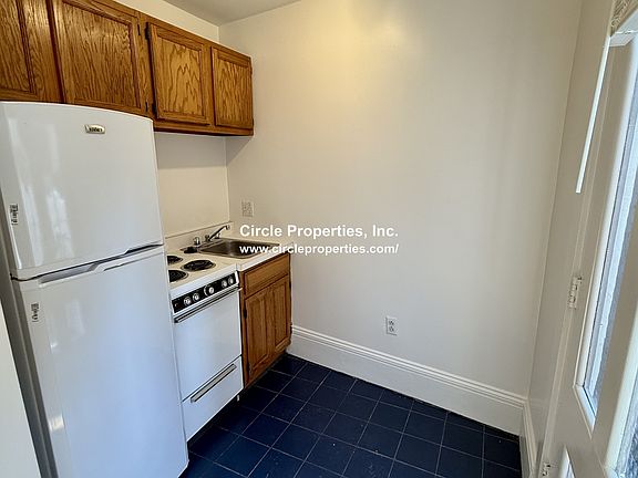 4th image of 4 Milford St #M-02
