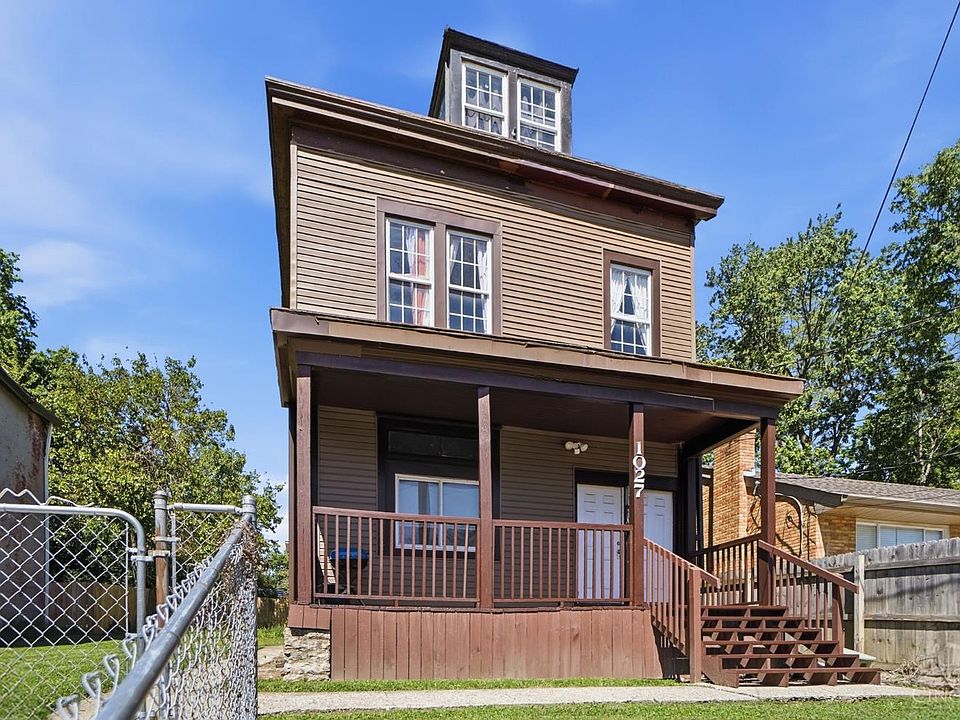 1st image of 1027 Winfield Ave