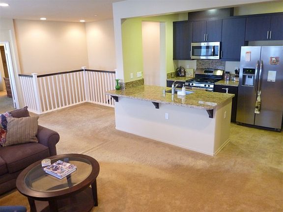 5th image of 42937 Avenida Amistad