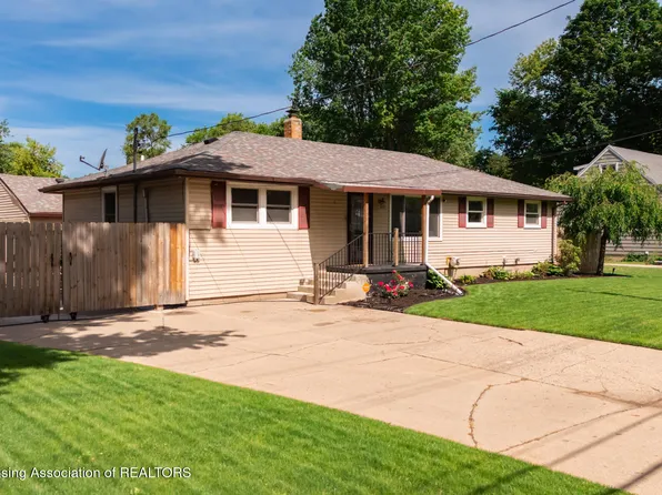 3016 Pleasant Grove Rd, Lansing, MI 48910