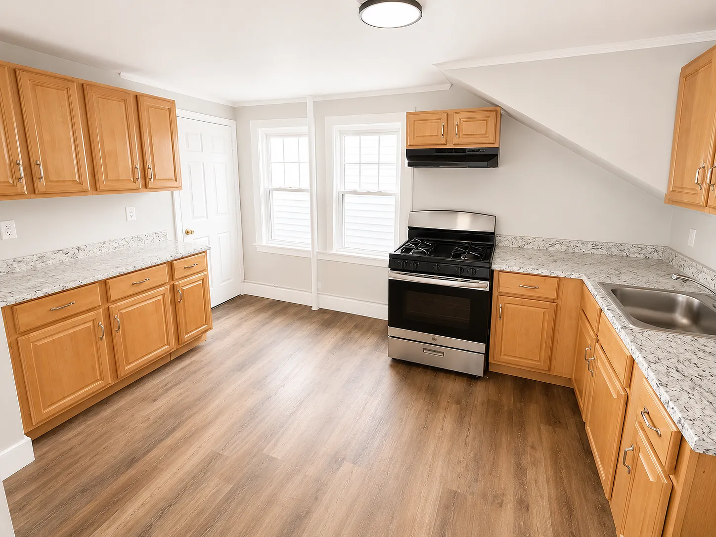 1 bed, 850 sqft, $1,495 — Photo 1