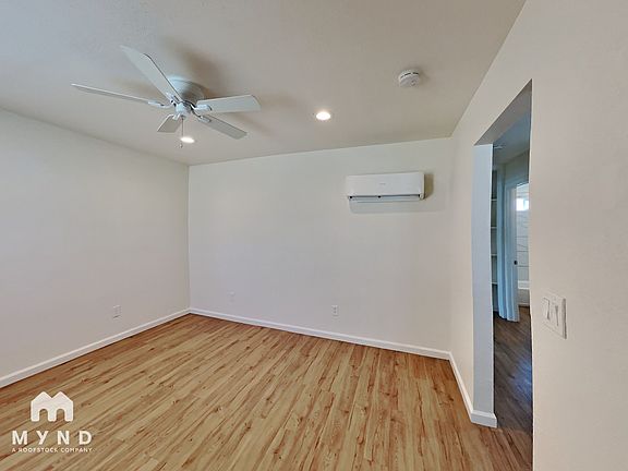 5th image of 5631 53rd St APT 2