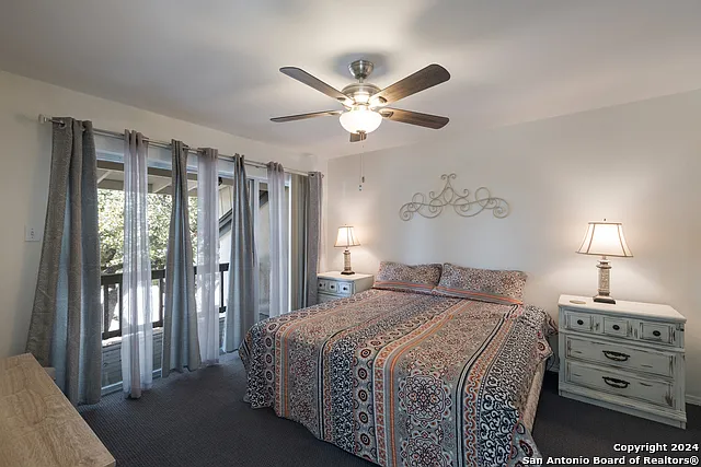 1135 Parkview Dr #C16 — Photo 14
