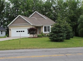 3131 Krueger Rd, North Tonawanda, NY 14120