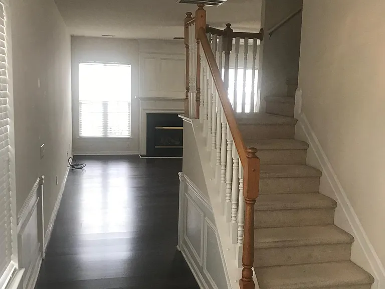 8829 Ormeau Dr — Photo 2