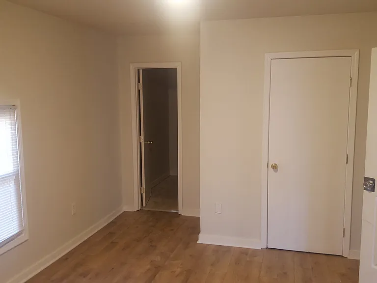 1647 Bridgeport Dr NW — Photo 10